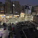Lovely 3 Bedroom Appartment In Abbas El Akad