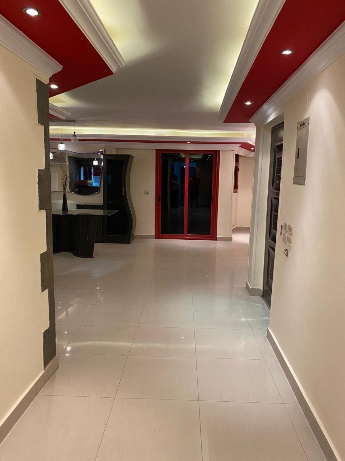 Apartment Lovely 3 Bedroom In Abbas El Akad Cairo