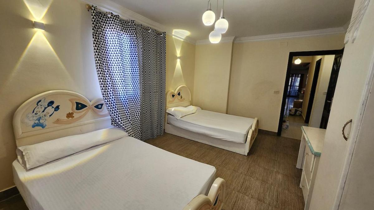 Apartment Lovely 3 Bedroom In Abbas El Akad