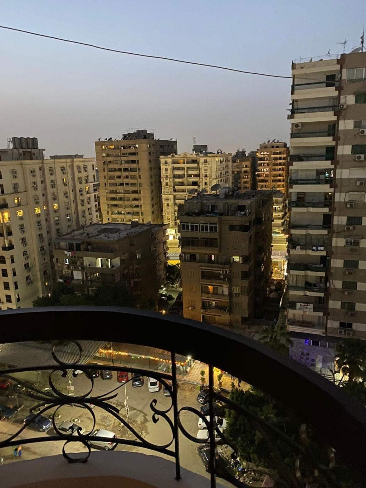 Lovely 3 Bedroom In Abbas El Akad * Cairo